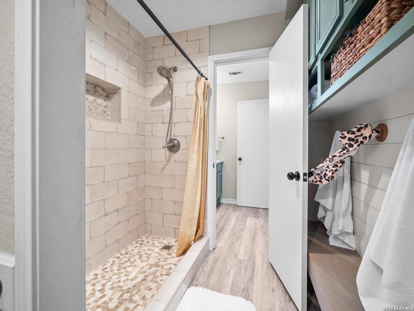 3620 Chestnut Court Cibolo, TX 78108 - Photo 26 of 45 a view of a bathroom