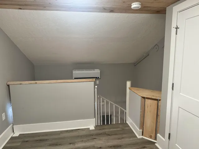 $1,599 | 10 Monarch Way, Unit 202, Portsmouth, NH 03801