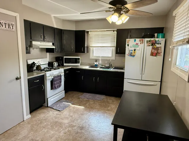 $250,000 | 5653 Dover Road, Oak Forest, IL 60452