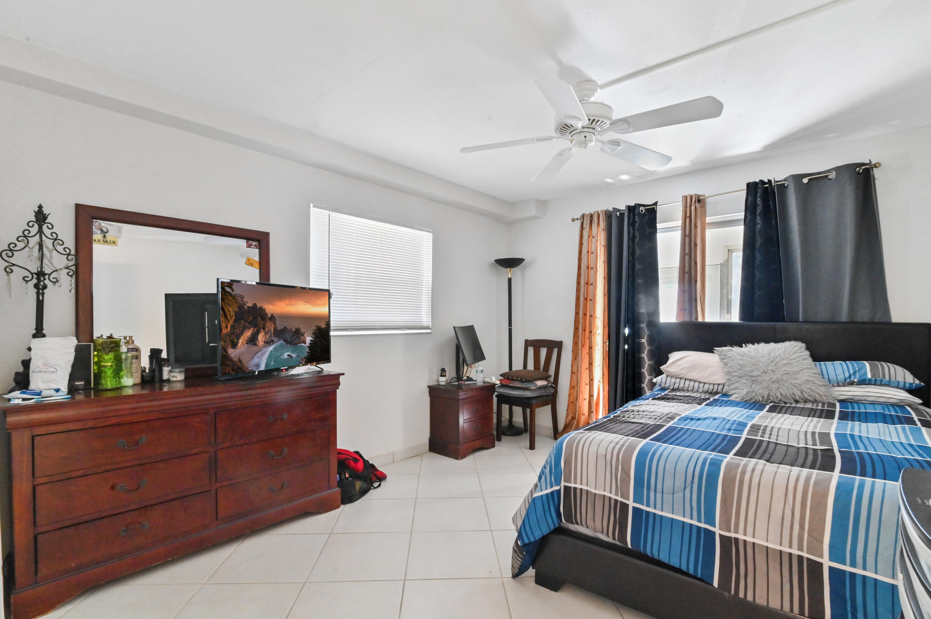 645 Monaco Court Delray Beach, FL 33446 - Photo 13 of 30 18 Bedroom 01