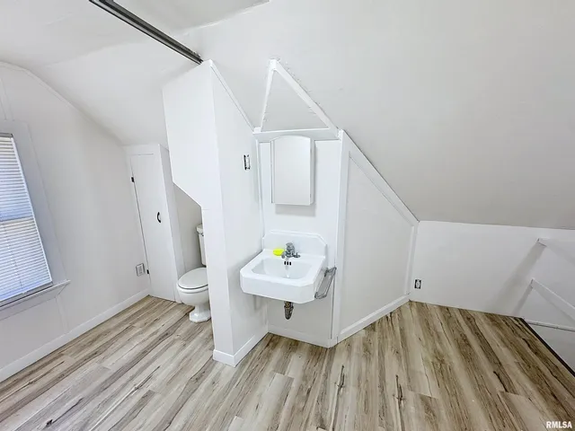 $144,900 | 2350 38th Street, Rock Island, IL 61201