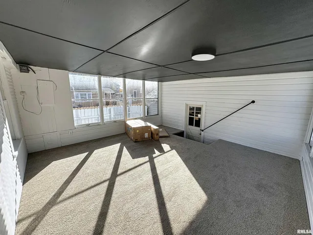 $144,900 | 2350 38th Street, Rock Island, IL 61201