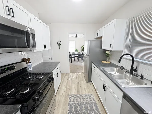 $144,900 | 2350 38th Street, Rock Island, IL 61201