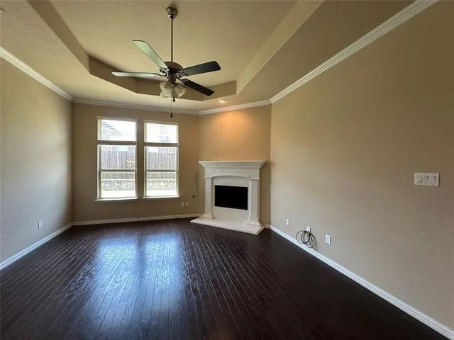 $2,750 | 2010 Sorrento Lane, Lewisville, TX 75077