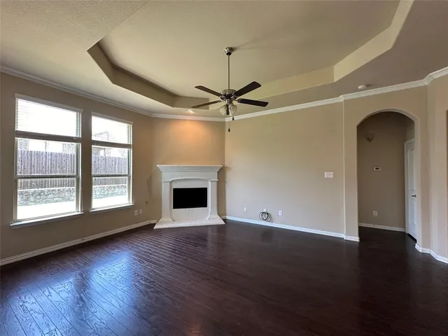$2,750 | 2010 Sorrento Lane, Lewisville, TX 75077