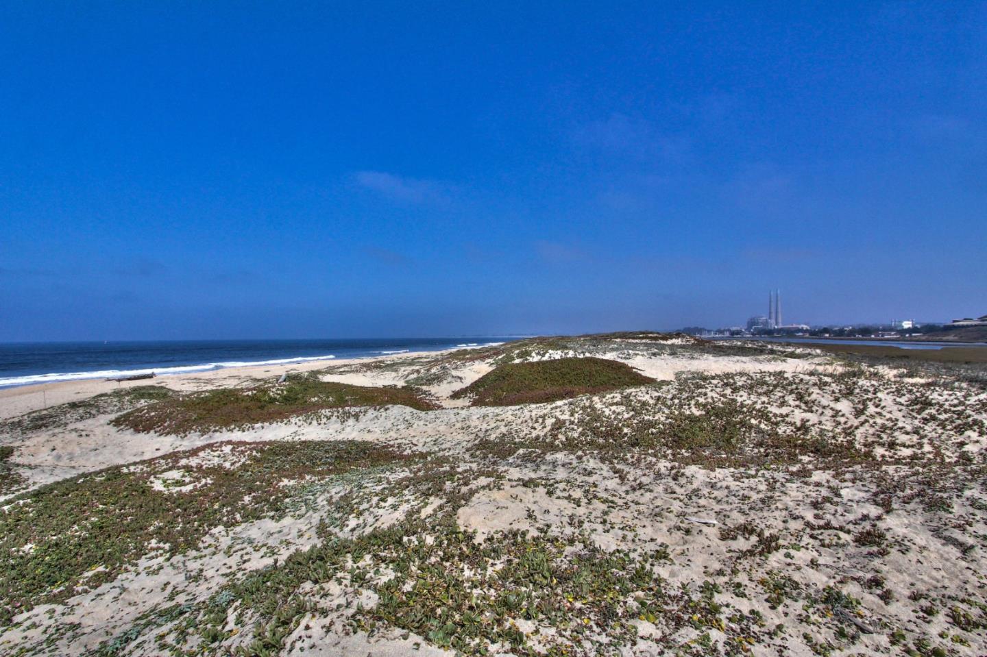 10951 Potrero Road Moss Landing, CA 95039 - Photo 25 of 27 Gallery Image 25