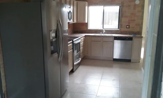 $2,500 | 3635 Northwest 82nd Avenue, Unit 3635, Sunrise, FL 33351