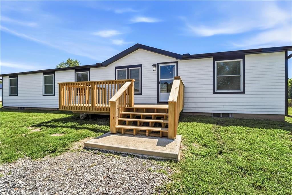 19307 South Beattie Road Pleasant Hill, MO 64080 - Photo 2 of 42