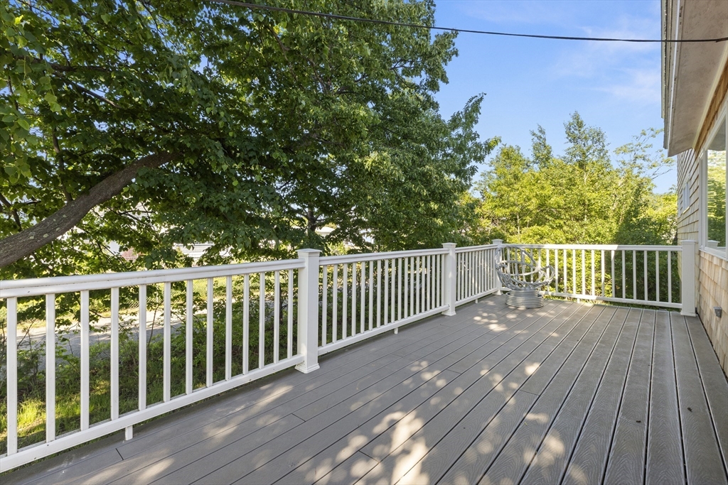 11 Sleepy Hollow Road Gloucester, MA 01930 - Photo 21 of 26