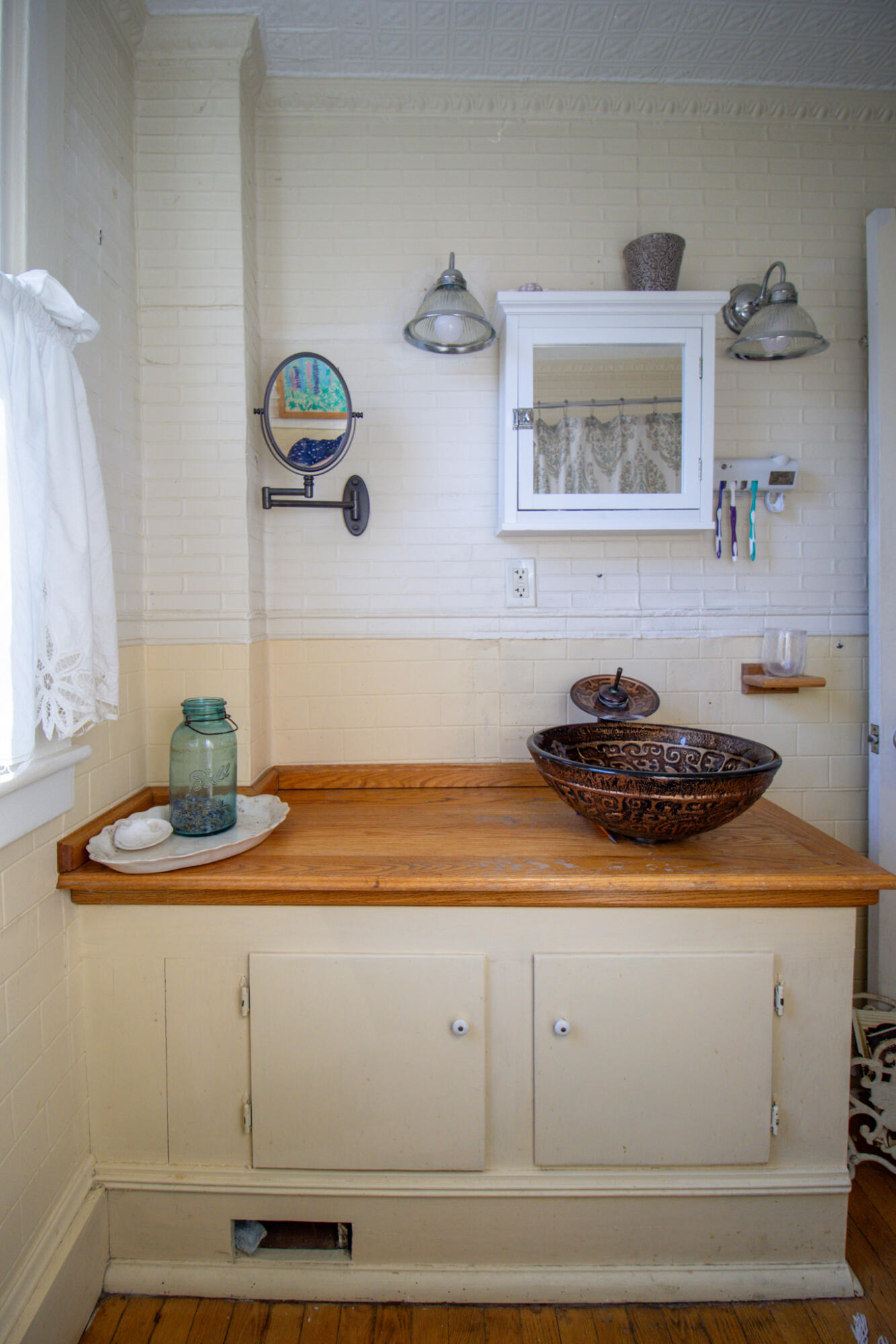 22 High Road Cornish, ME 04020 - Photo 51 of 70 2nd floor main bath