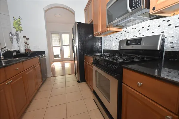 $3,695 | 1007 Edison Park Court, Tampa, FL 33606