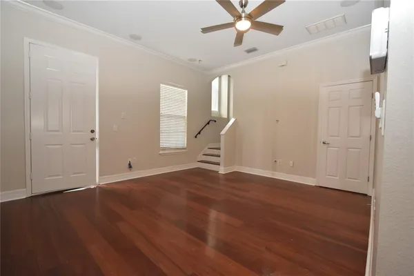 $3,695 | 1007 Edison Park Court, Tampa, FL 33606