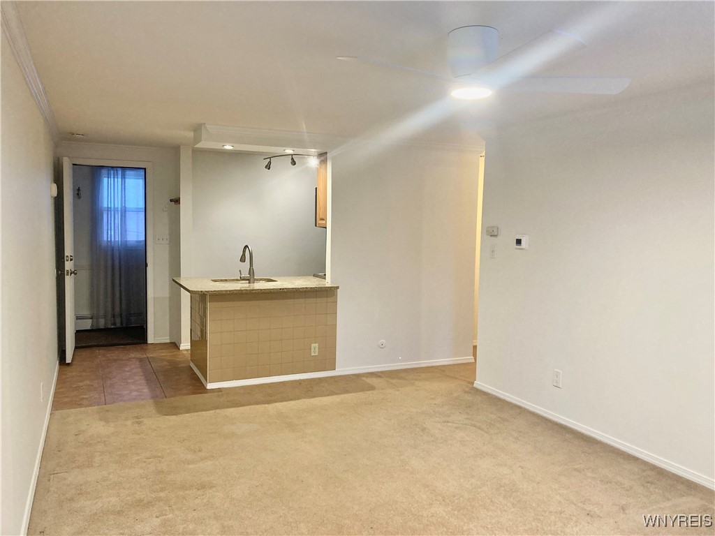 89 Johnson Park, Unit 4 Buffalo, NY 14201 - Photo 4 of 10