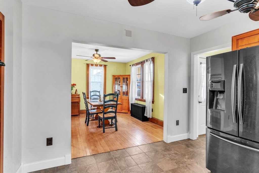 88 Redlands Street Springfield, MA 01104 - Photo 15 of 42