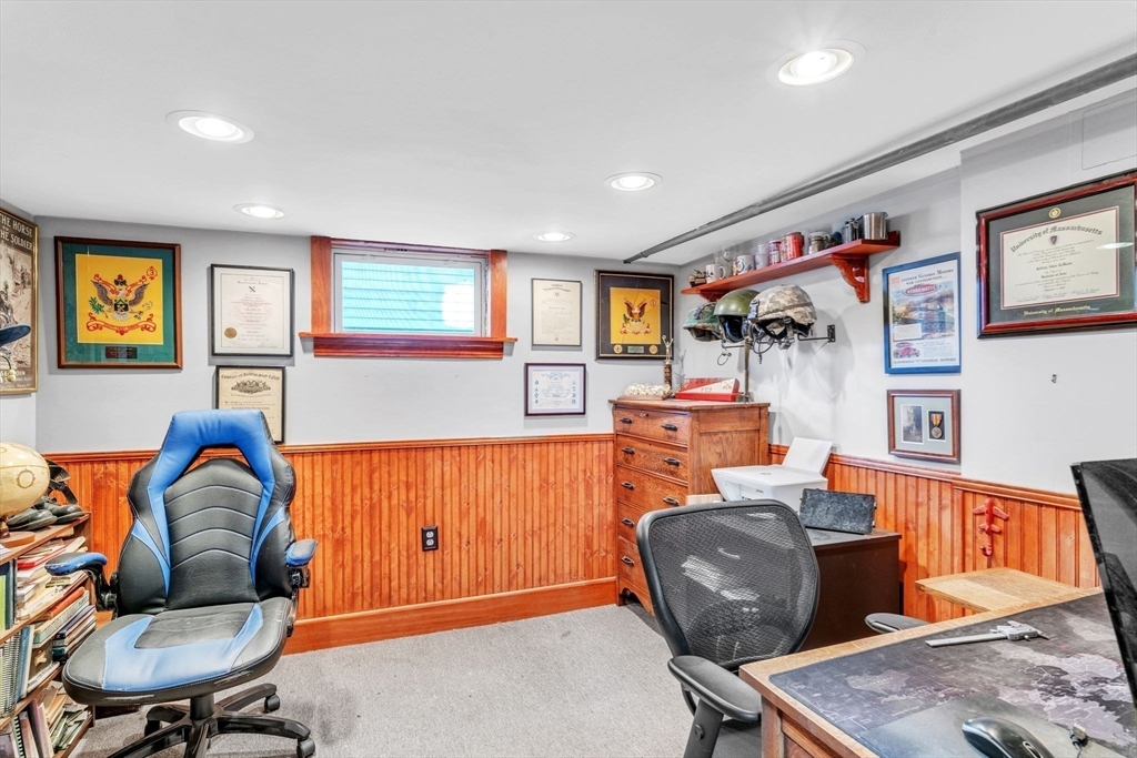 88 Redlands Street Springfield, MA 01104 - Photo 30 of 42