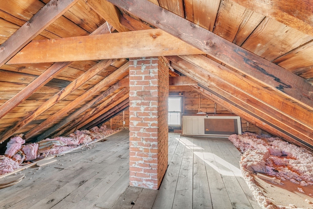 88 Redlands Street Springfield, MA 01104 - Photo 35 of 42