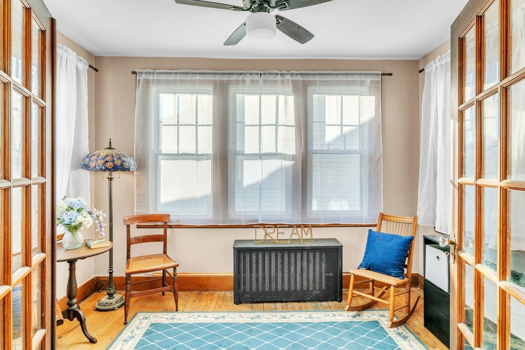 88 Redlands Street Springfield, MA 01104 - Photo 7 of 42