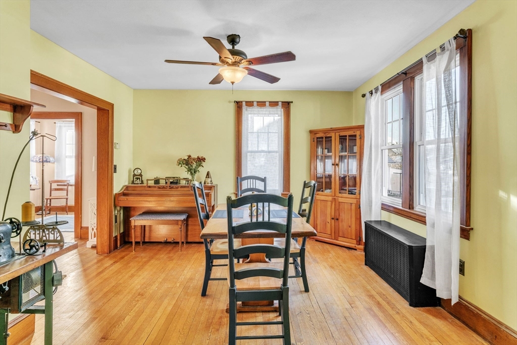 88 Redlands Street Springfield, MA 01104 - Photo 9 of 42