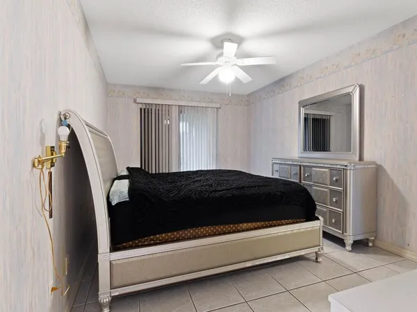 $2,150 | 1607 Laurel Leaf Lane, Fort Pierce, FL 34950