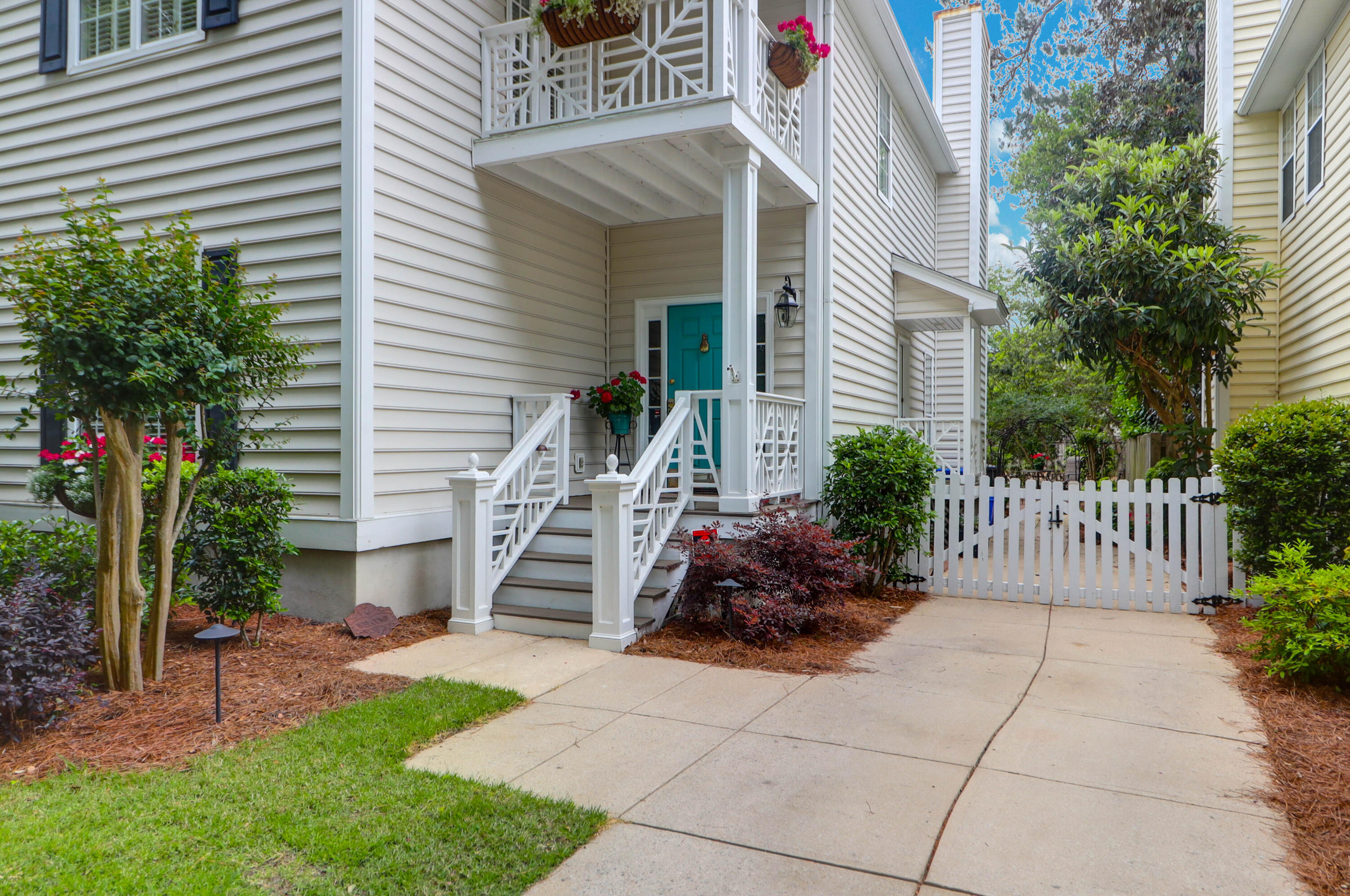 1025 Mathis Ferry Road Mount Pleasant, SC 29464 - Photo 3 of 50 1025 Mathis Ferry -Tidalcreekphoto- (5)