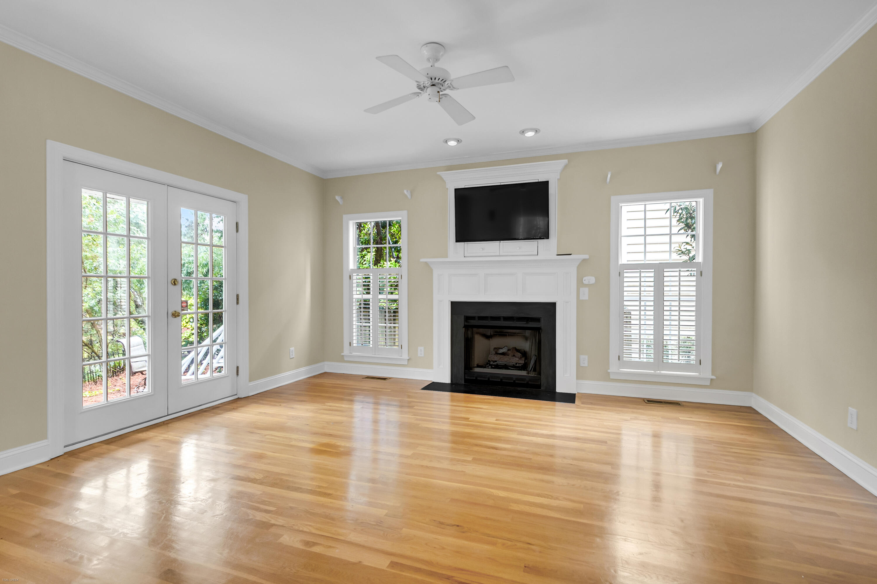 1025 Mathis Ferry Road Mount Pleasant, SC 29464 - Photo 7 of 50 1025 Mathis Ferry -Tidalcreekphoto- (13)