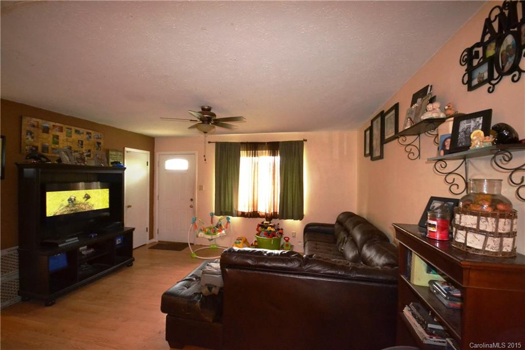 32 Conner Road Candler, NC 28715 - Photo 7 of 11 Gallery Image 7