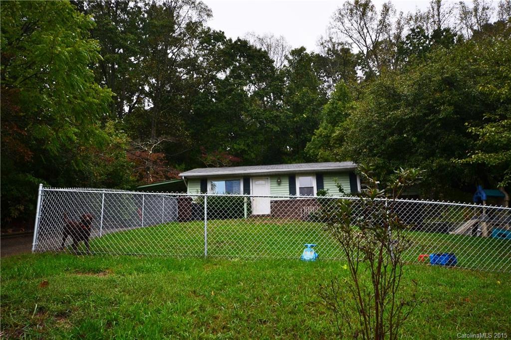 32 Conner Road Candler, NC 28715 - Photo 10 of 11 Gallery Image 10