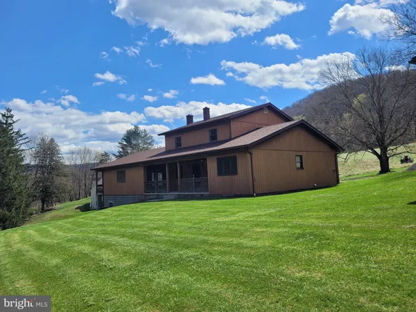 $825,000 | 12623 Windy Ridge Drive, Mount Savage, MD 21545