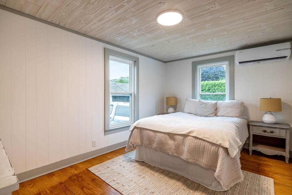 155 Fairhaven Road Mattapoisett, MA 02739 - Photo 17 of 34 Gallery Image 17