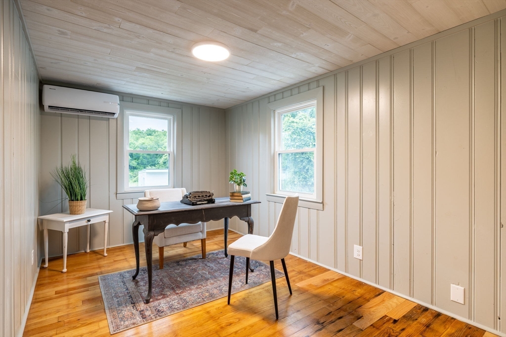 155 Fairhaven Road Mattapoisett, MA 02739 - Photo 20 of 34 Gallery Image 20