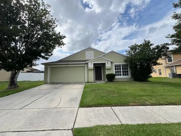 $429,900 | 921 Crystal Bay Lane, Orlando, FL 32828