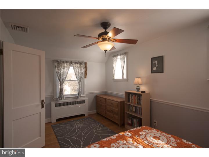 49 West Chelfield Road Glenside, PA 19038 - Photo 11 of 21 Bedroom