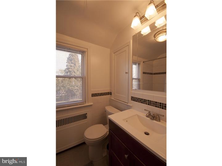 49 West Chelfield Road Glenside, PA 19038 - Photo 18 of 21 Bathroom