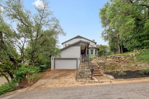 $885,000 | 4605 Beechwood Hollow, Austin, TX 78731