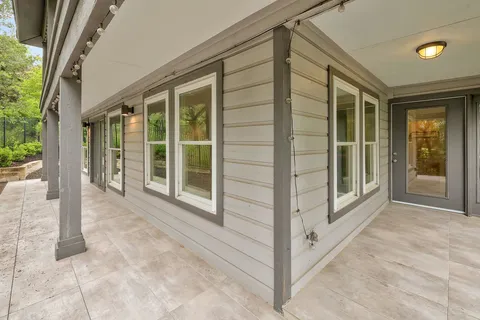 $885,000 | 4605 Beechwood Hollow, Austin, TX 78731
