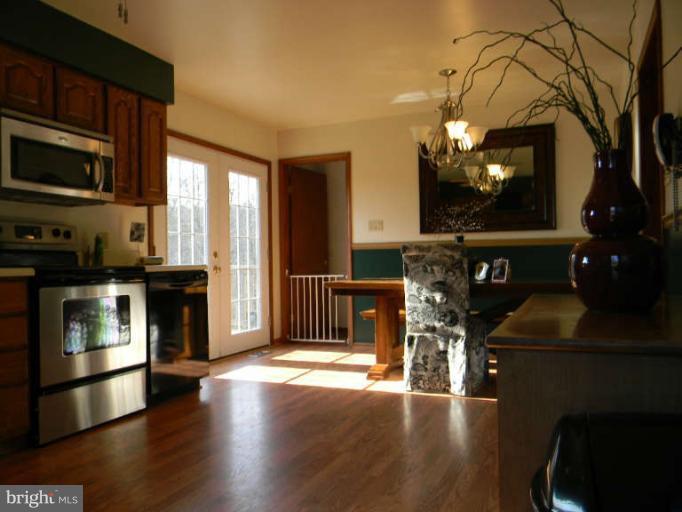 486 Shetley Road Amissville, VA 20106 - Photo 11 of 30 Dining Room