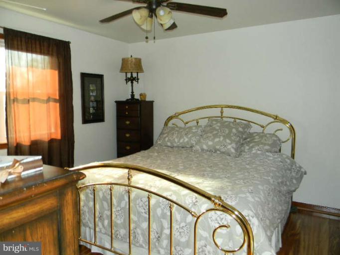 486 Shetley Road Amissville, VA 20106 - Photo 24 of 30 Bedroom