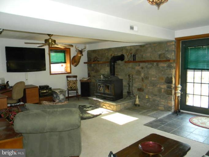 486 Shetley Road Amissville, VA 20106 - Photo 26 of 30 Interior (General)