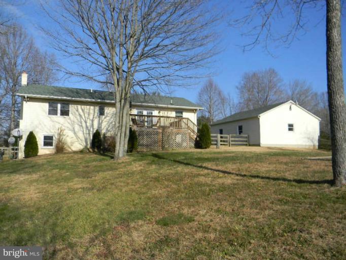 486 Shetley Road Amissville, VA 20106 - Photo 28 of 30 Exterior (Rear)
