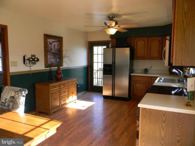 486 Shetley Road Amissville, VA 20106 - Photo 10 of 30 Kitchen