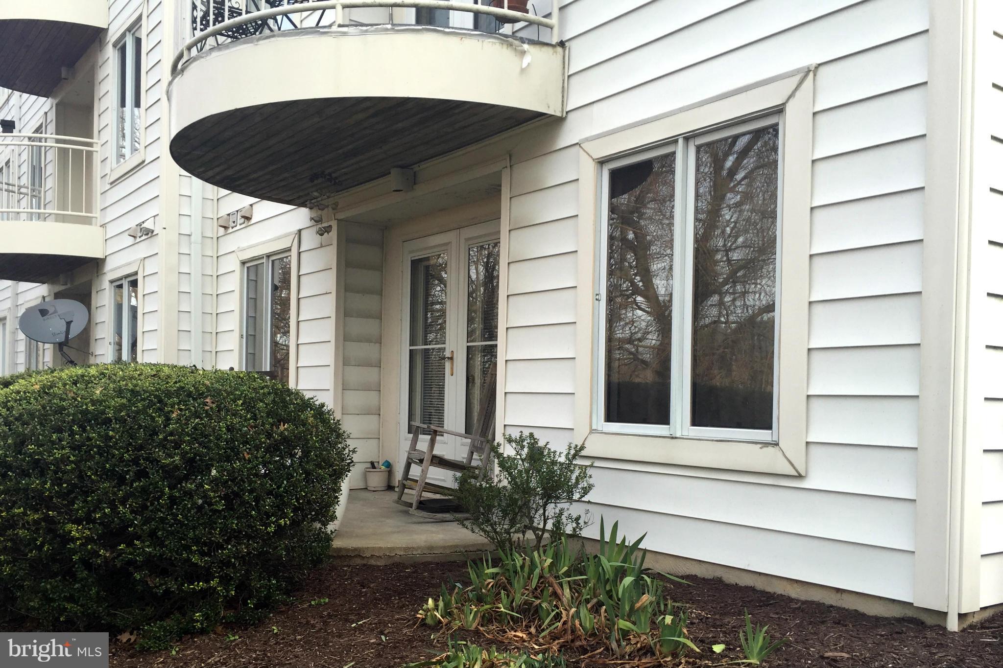 325 Pleasanton Road, Unit B11 Westminster, MD 21157 - Photo 2 of 13 Exterior (General)
