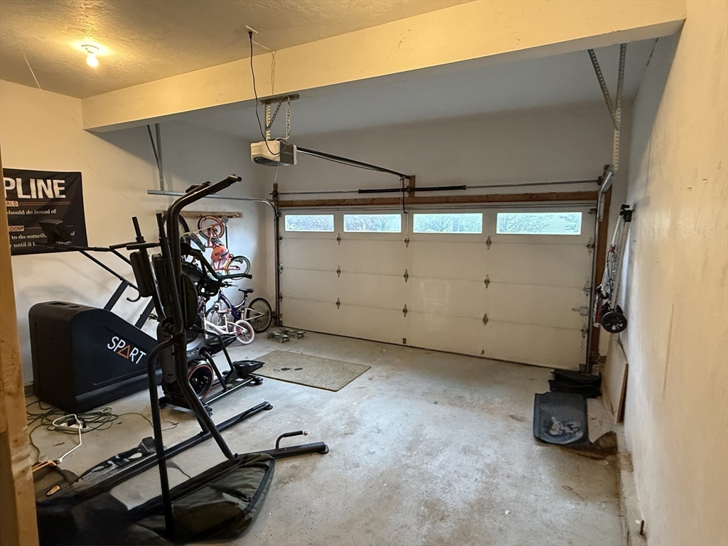 21 Knowlton Circle, Unit 21 Upton, MA 01568 - Photo 17 of 19
