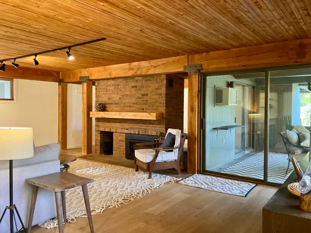 $679,900 | 125 Redrock Drive, Unit 201, Burlington, VT 05401