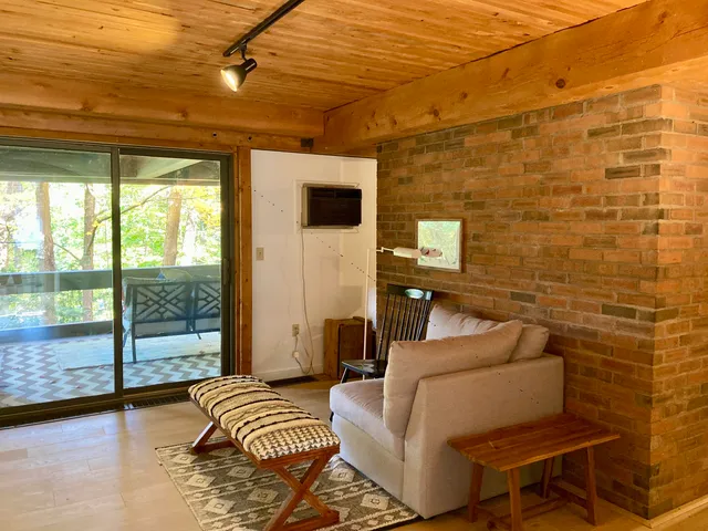 $679,900 | 125 Redrock Drive, Unit 201, Burlington, VT 05401