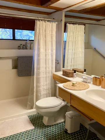 $679,900 | 125 Redrock Drive, Unit 201, Burlington, VT 05401