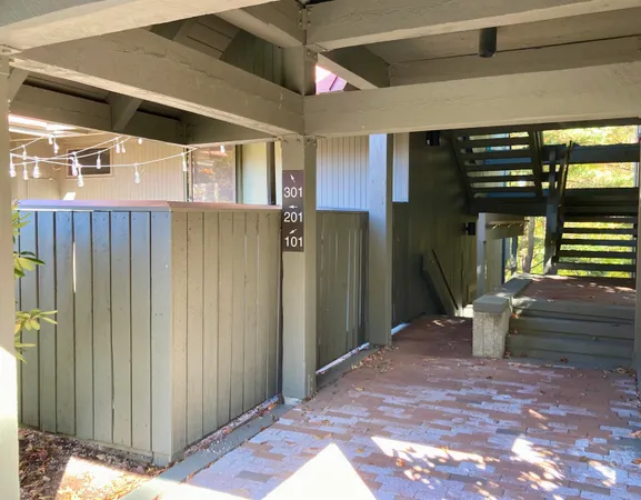 $679,900 | 125 Redrock Drive, Unit 201, Burlington, VT 05401