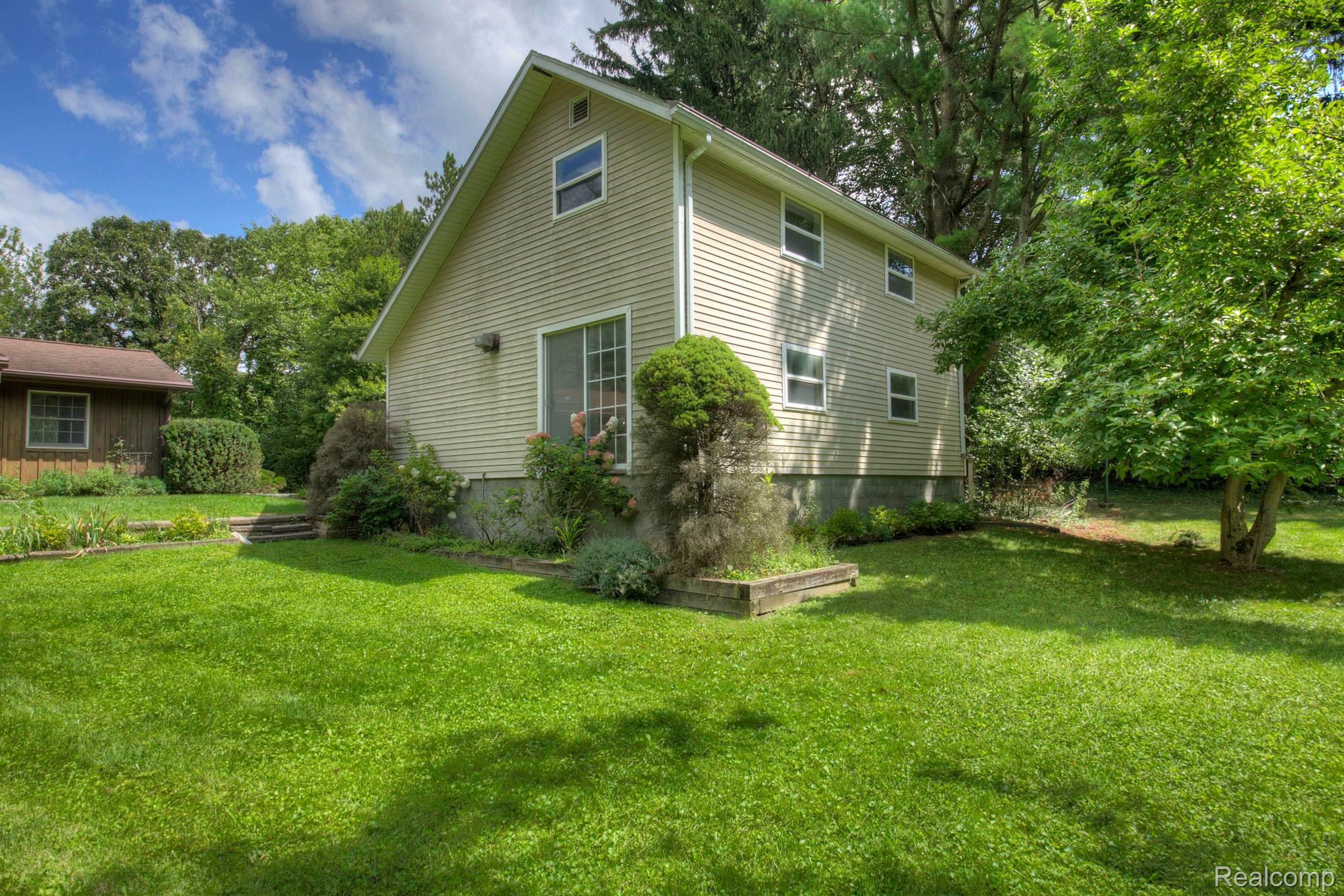 5830 Warren Road Ann Arbor, MI 48105 - Photo 47 of 63 Gallery Image 47