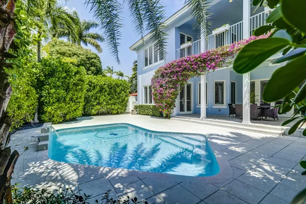 $18,000 | 425 Northeast 11th Avenue, Fort Lauderdale, FL 33301