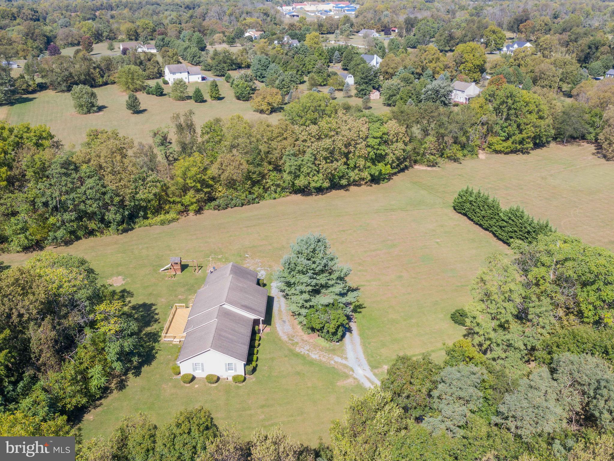 19 Gemini Way Summit Point, WV 25446 - Photo 4 of 53