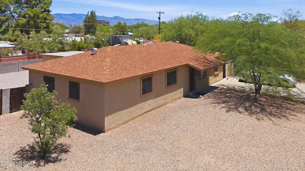 $295,000 | 4873 East 17th Street, Tucson, AZ 85711